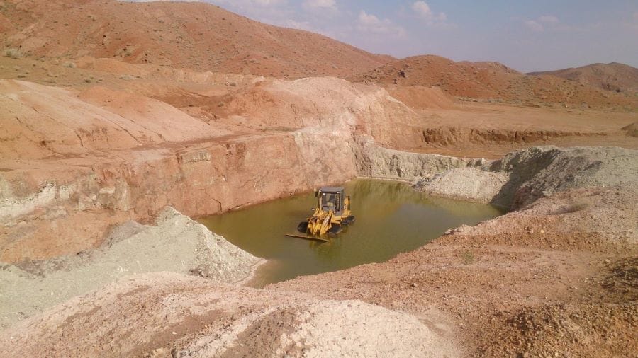 معدن بنتونیت اصفهان